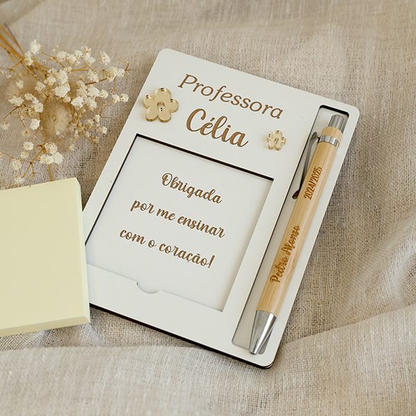 Lembrança educadores com caneta